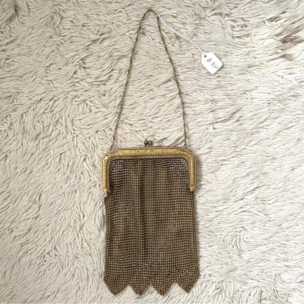 Vintage Brass Chainmail Mini Flapper Purse - made in Canada 🇨🇦 - Picture 9 of 10